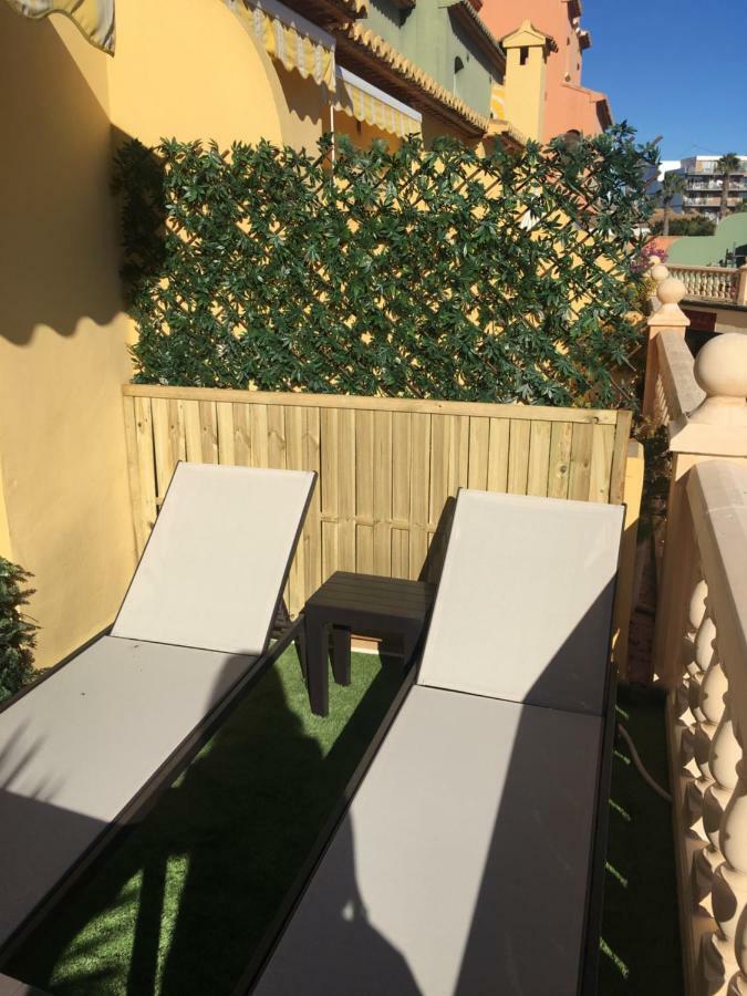 Supertruker Jávea Buitenkant foto